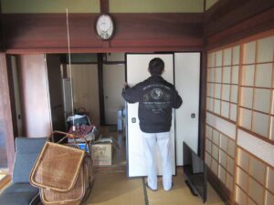 「襖張り替え」広島　リフォーム工事施工中ブログ