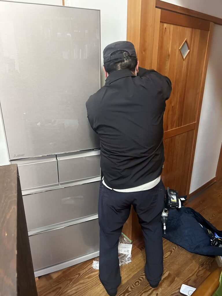 「エコキュート取り付け」広島市南区段原I様邸　エコキュート取り付け工事　施工中ブログ